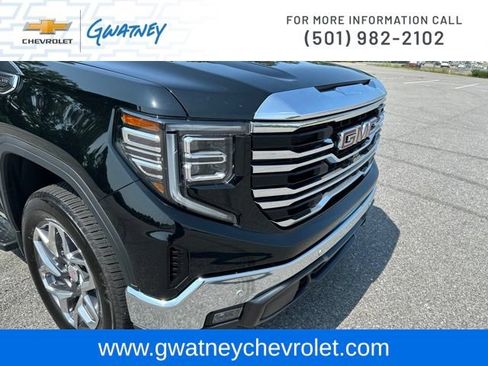 Used 2025 GMC Sierra 1500 SLT w/ SLT Premium Plus Package AWD/4WD image 13