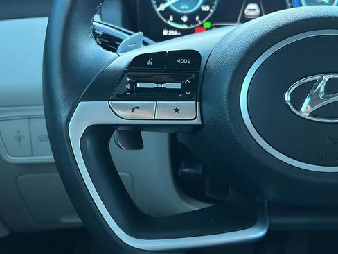 Used 2024 Hyundai Tucson Limited image 25