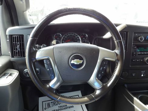 Used 2019 Chevrolet Express 3500 LS image 20