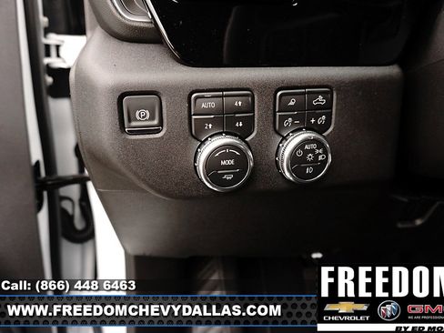 New 2025 GMC Sierra 2500 SLT w/ Texas SLT Premium Package image 27