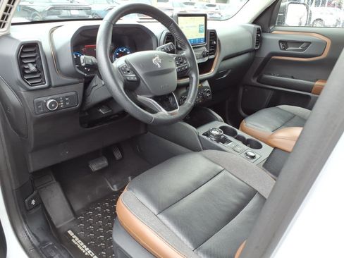 Used 2021 Ford Bronco Sport Outer Banks image 12