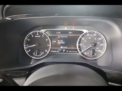Used 2023 Nissan Pathfinder SL w/ SL Premium Package AWD/4WD image 24