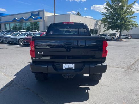 Used 2018 Toyota Tundra Platinum AWD/4WD image 4