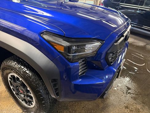 Used 2024 Toyota Tacoma TRD Off-Road w/ TRD Off Road Upgrade Package image 28