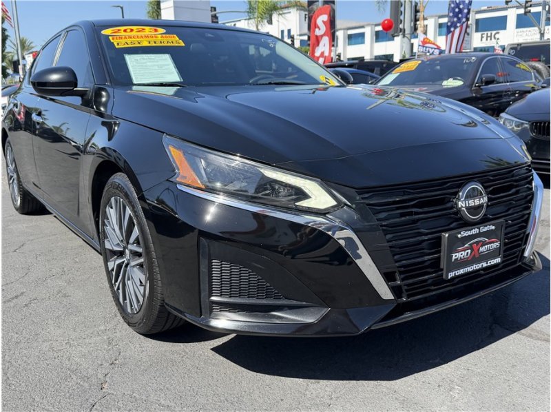 Used 2023 Nissan Altima 2.5 SV FWD image 40