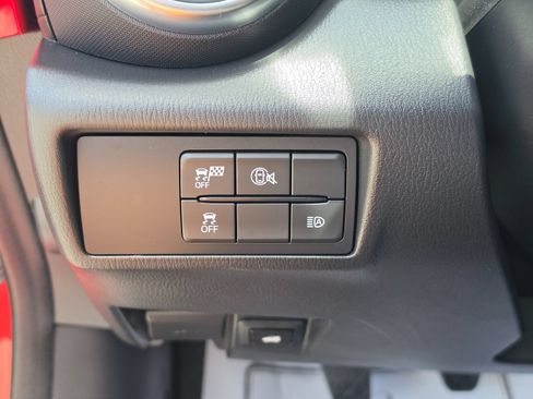 Used 2025 MAZDA MX-5 Miata RF Grand Touring w/ Weather Package RWD image 28