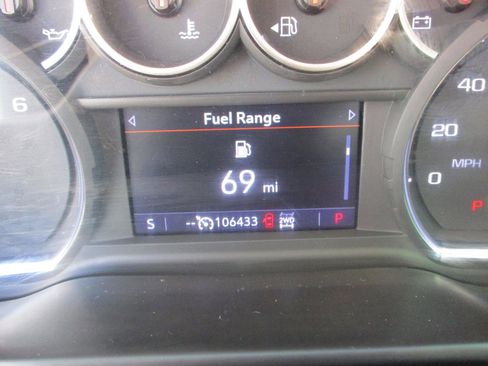 Used 2021 Chevrolet Silverado 1500 RST AWD/4WD image 20
