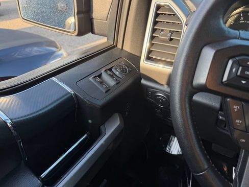 Used 2018 Ford F150 XLT w/ Equipment Group 302A Luxury AWD/4WD image 31