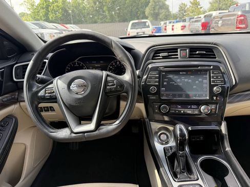 Used 2016 Nissan Maxima Platinum FWD image 22