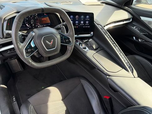 Used 2021 Chevrolet Corvette Stingray Premium Cpe w/ Z51 Performance Package RWD image 10