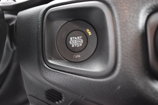 Used 2025 Jeep Gladiator Sport AWD/4WD image 26