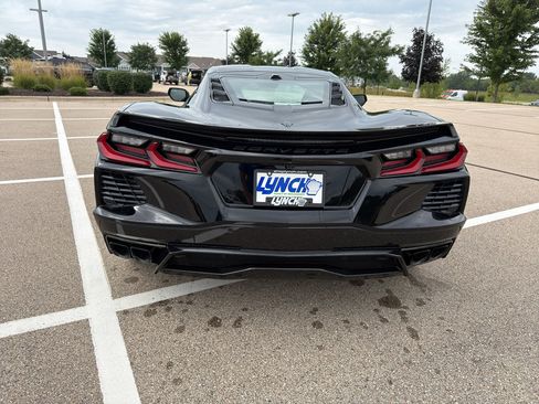 New 2027 Chevrolet Corvette Stingray Coupe w/ Z51 Performance Package RWD image 4