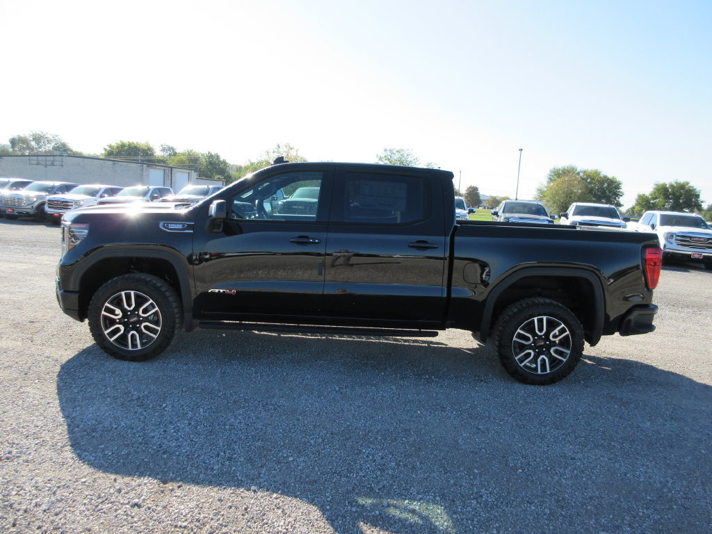 New 2026 GMC Sierra 1500 AT4 w/ AT4 Premium Package AWD/4WD image 9