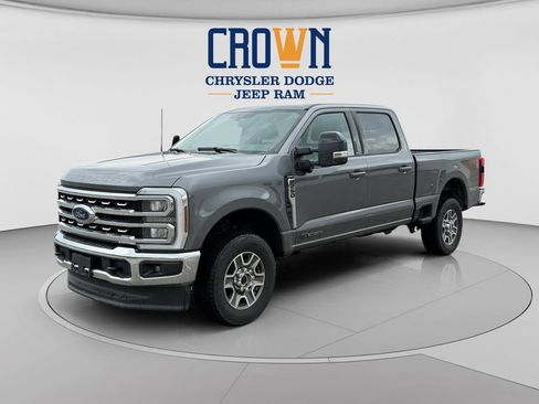 Used 2024 Ford F250 Lariat AWD/4WD image 7