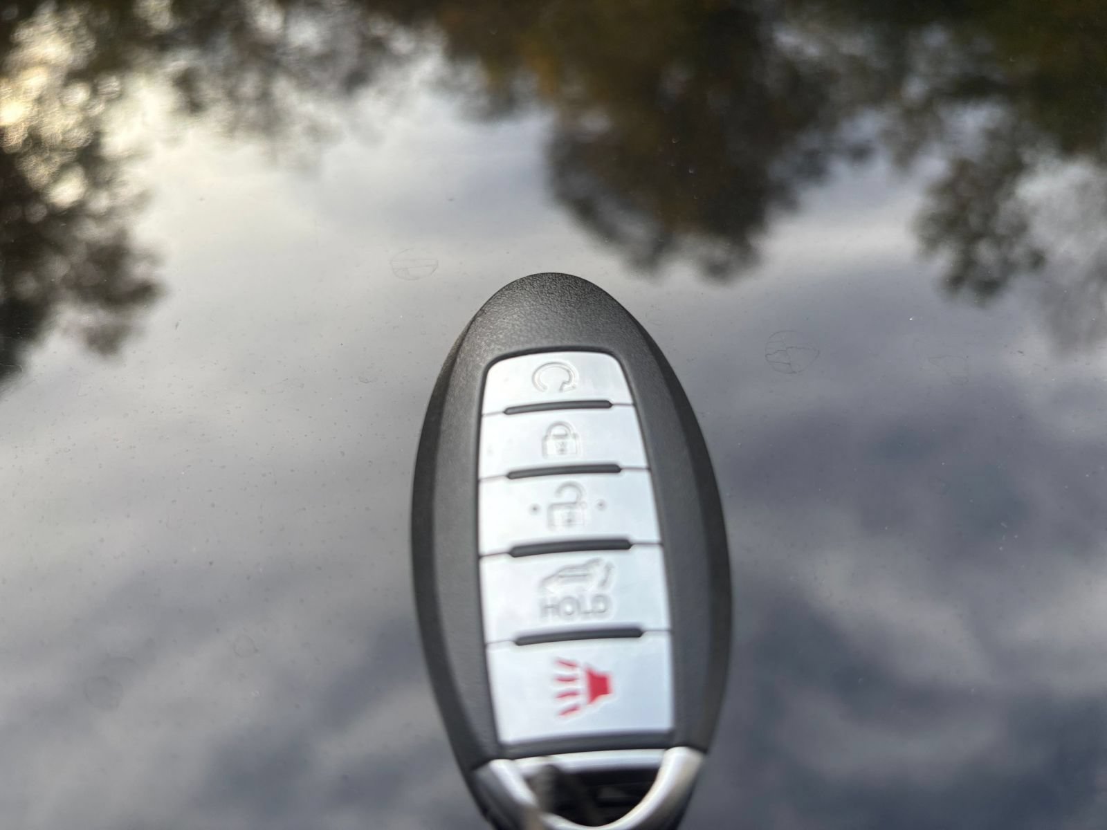 Used 2025 Nissan Altima 2.5 SV FWD image 18