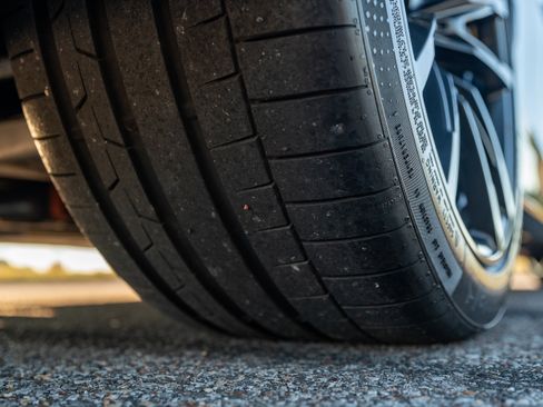 Used 2024 BMW M4 image 48