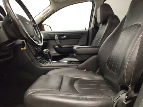 Used 2017 Chevrolet Traverse Premier w/ LPO, 'HIT The Road' Package FWD image 17