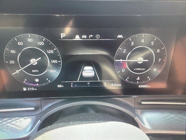 Used 2022 Kia Carnival SX Prestige w/ Paint Protection Package FWD image 6