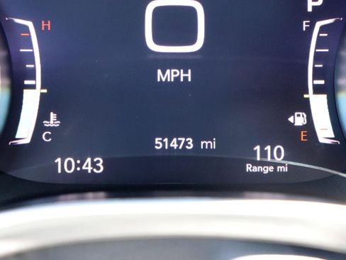 Used 2024 Chrysler Pacifica Touring-L FWD image 35