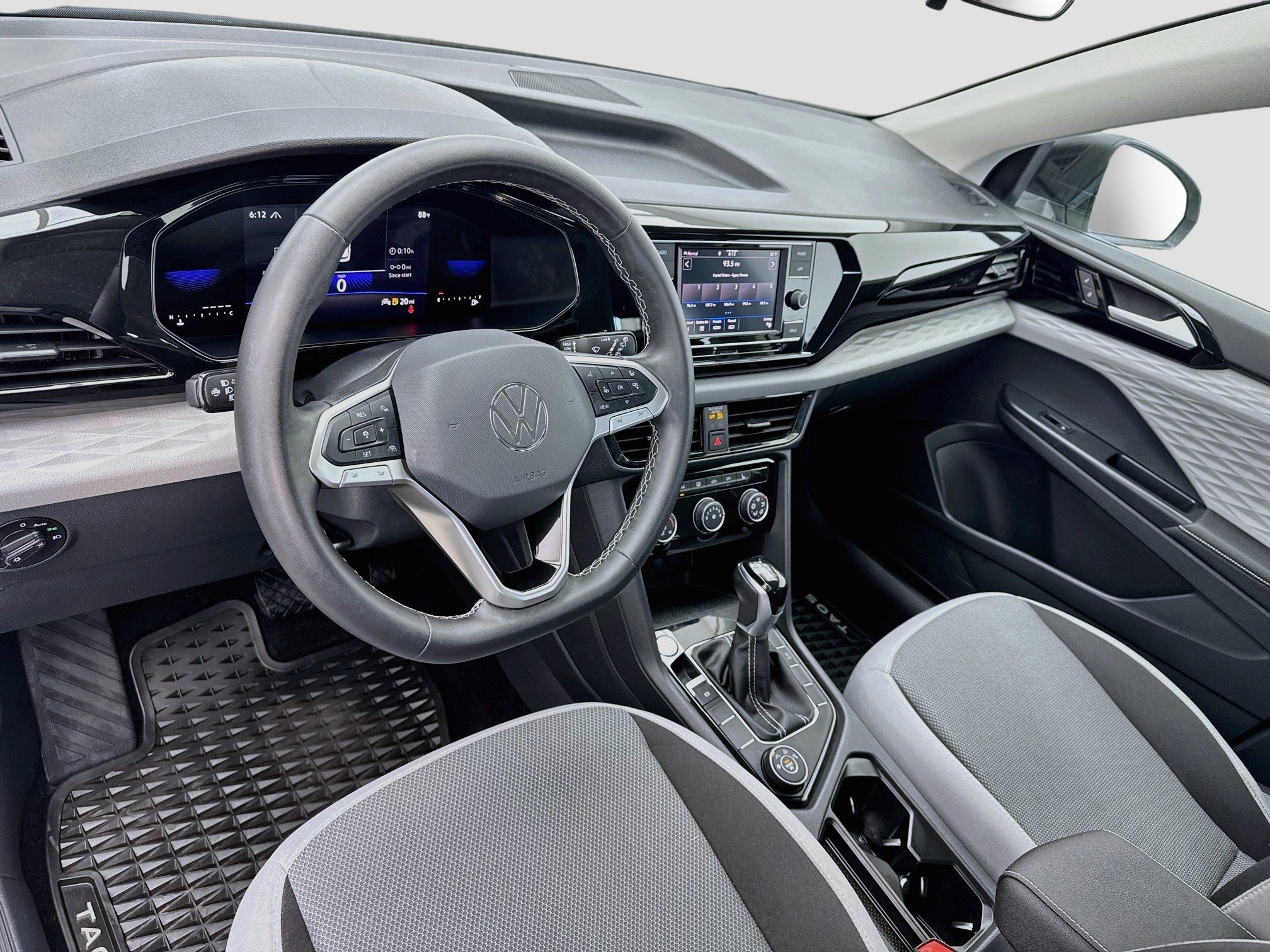Used 2024 Volkswagen Taos S AWD/4WD image 7