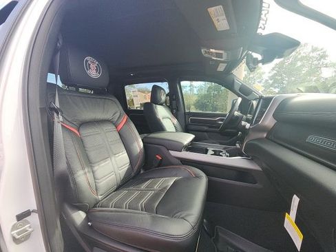 New 2025 RAM 1500 Big Horn AWD/4WD image 23
