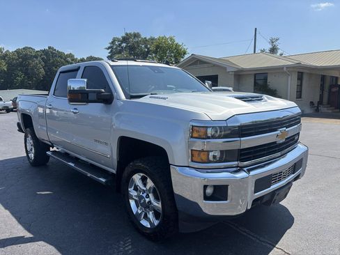 Used 2017 Chevrolet Silverado 2500 LTZ w/ Duramax Plus Package AWD/4WD image 3