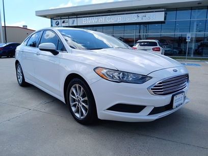 Used 2017 Ford Fusion SE