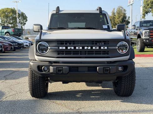 New 2026 Ford Bronco Big Bend w/ Black Diamond Package AWD/4WD image 2