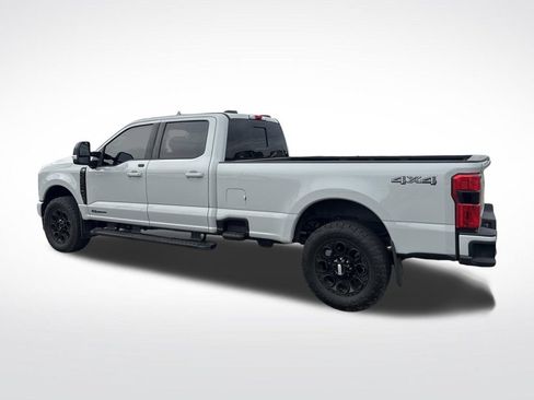 Used 2025 Ford F350 XLT w/ Black Appearance Package AWD/4WD image 4
