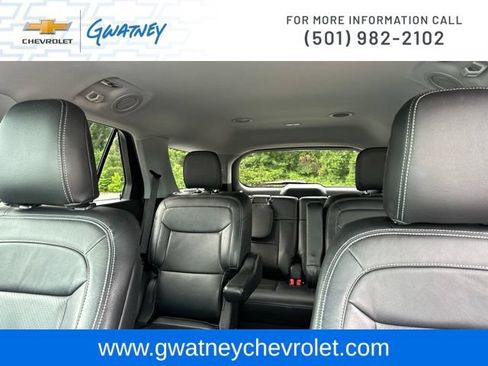 Used 2020 Ford Explorer XLT RWD image 28