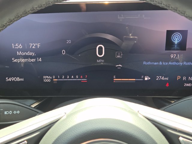 Used 2024 Buick Envision Avenir AWD/4WD image 32
