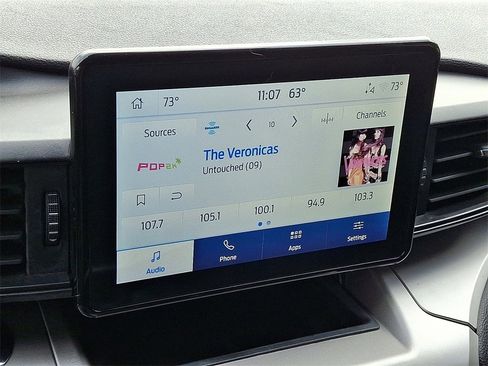 Used 2022 Ford Explorer XLT w/ Class IV Trailer Tow Package image 3