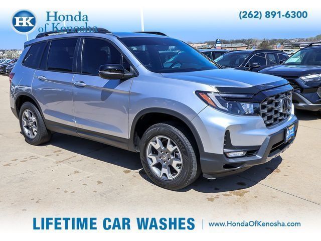 Used 2023 Honda Passport TrailSport image 7