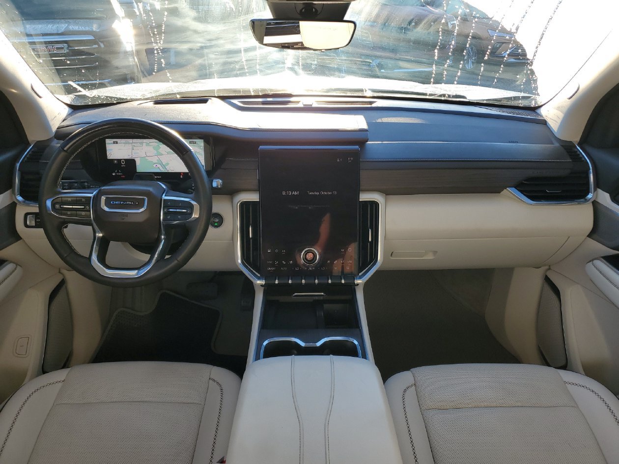 Used 2024 GMC Acadia Denali w/ Super Cruise Package FWD image 11
