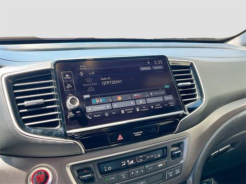 Used 2025 Honda Ridgeline RTL image 15