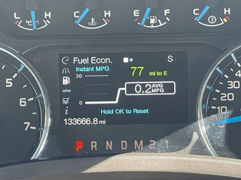 Used 2014 Ford F150 XLT w/ Equipment Group 302A Luxury image 28