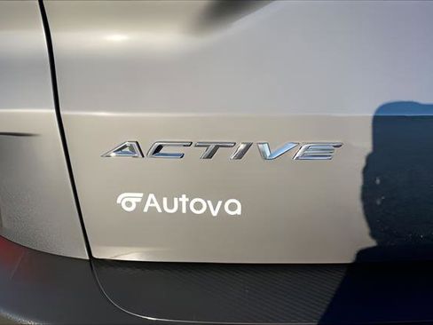 Used 2025 Ford Escape Active image 32