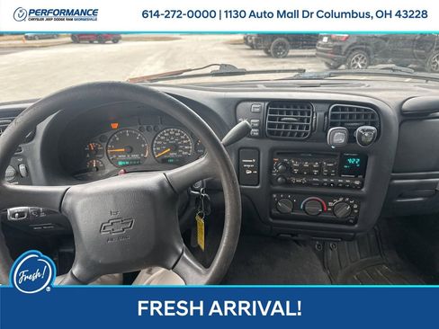 Used 2000 Chevrolet S10 Pickup LS w/ Preferred Equipment Group image 22