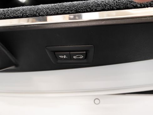 Used 2021 Rolls-Royce Cullinan Black Badge AWD/4WD image 61