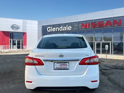 Used 2015 Nissan Sentra SV FWD image 5