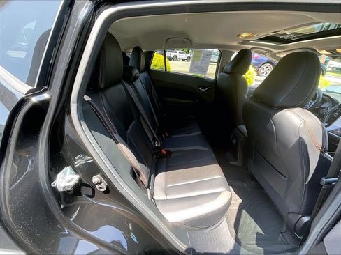 Used 2024 Subaru Crosstrek 2.5i Limited AWD/4WD image 16