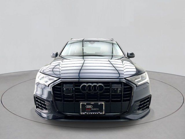 Used 2023 Audi Q7 3.0T Premium Plus w/ Premium Plus Package AWD/4WD image 2