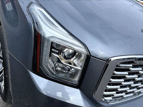 Used 2020 GMC Yukon Denali w/ Denali Ultimate Package image 32