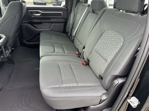 New 2026 RAM 1500 4x4 Crew Cab image 9