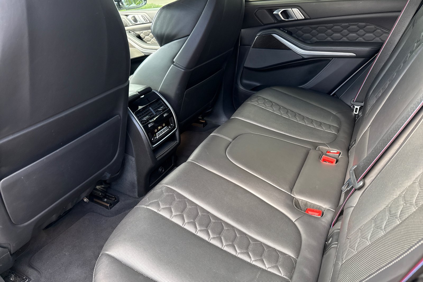 Used 2021 BMW X5 M w/ Competition Package AWD/4WD image 12