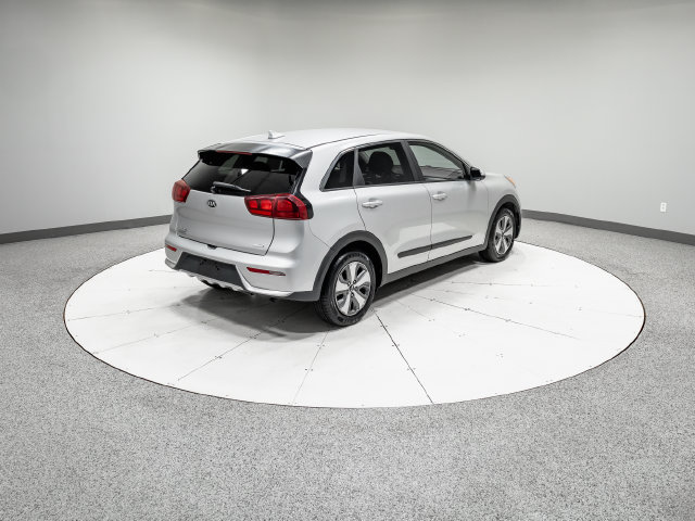 Used 2018 Kia Niro FE FWD image 27