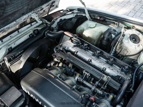 Used 1988 BMW M3 Coupe RWD image 16