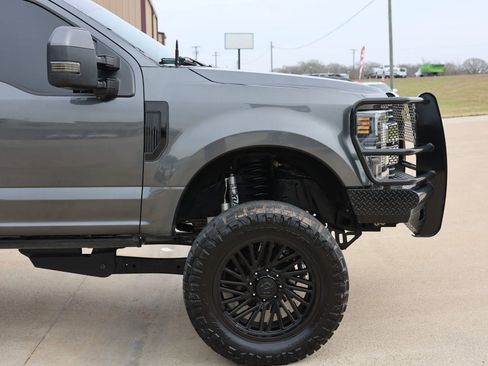 Used 2017 Ford F250 Lariat w/ Lariat Value Package image 14