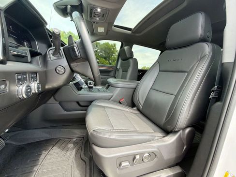 Used 2024 GMC Sierra 1500 Denali w/ Denali Reserve Package image 26