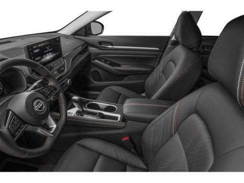New 2026 Nissan Altima 2.5 SR FWD image 11
